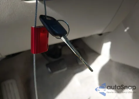 2007 Toyota Rav4 from USA, damaged, VIN JTMZD33V875042899